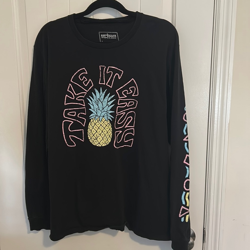 Large Black graphic urban pipeline shirt